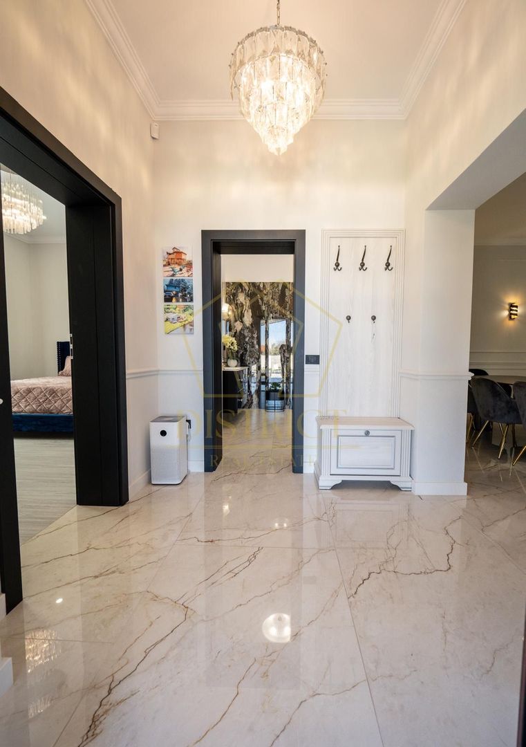 Vilă de LUX cu piscină, 278 mp utili și teren de 1.780 mp I Sag - Poză 27