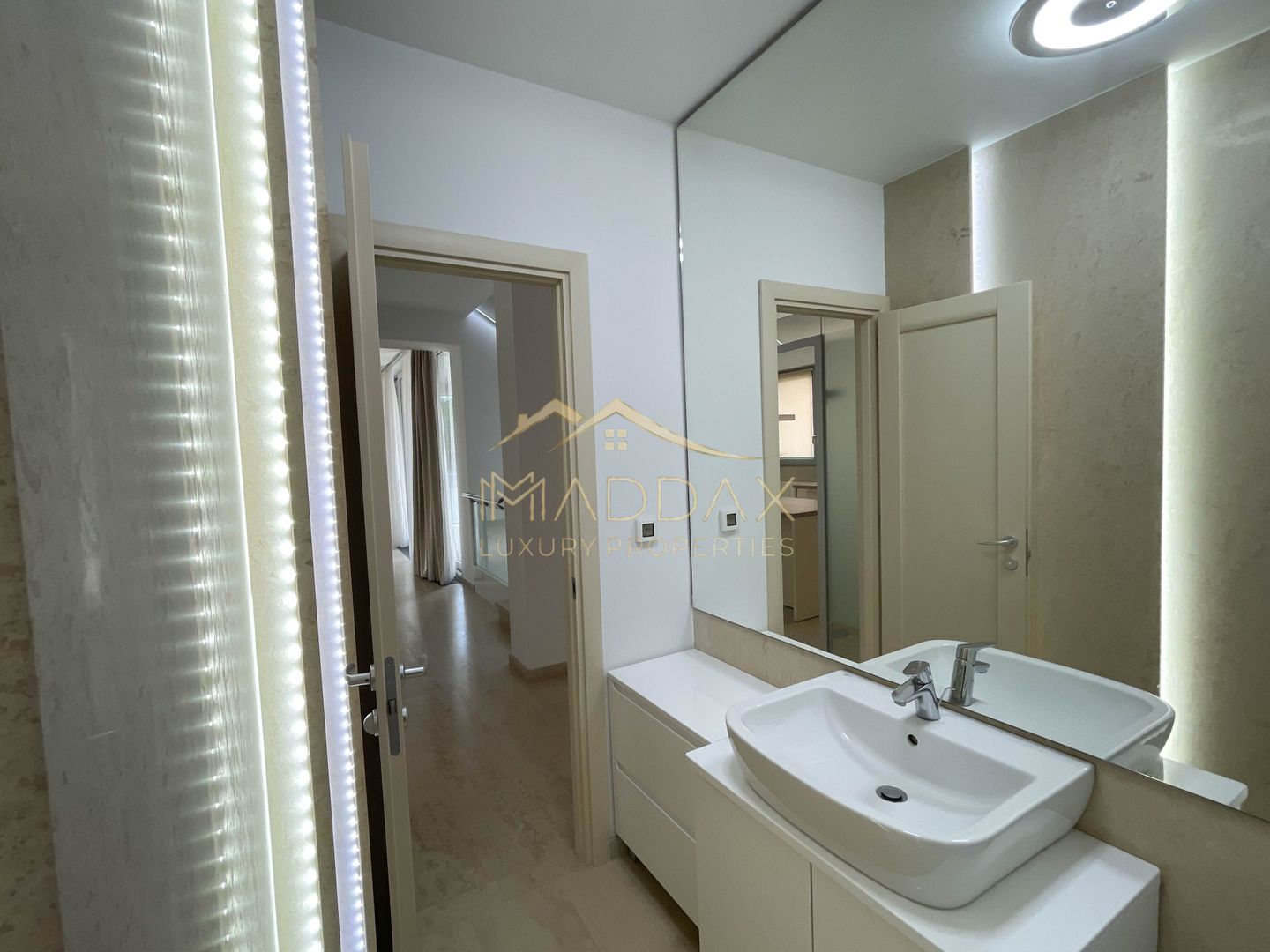 Impressive Villa // Floreasca Lake - Poză 42