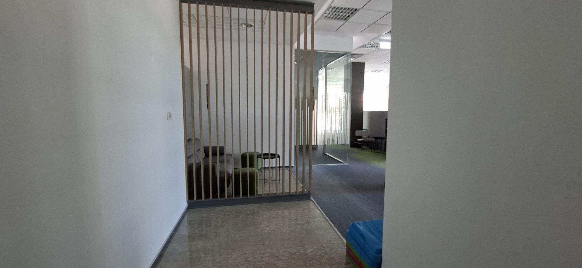 Spatiu pentru birou 258mp - Piata 700 - Poză 23