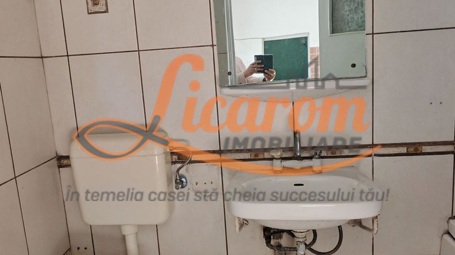 Casa singur in curte zona ZONA ISTORICA langa Seminarul Teologic - Poză 10