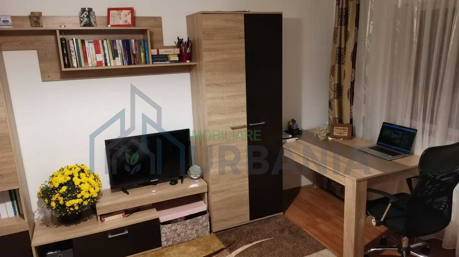 Apartament 1 cameră de închiriat - Podul de Fier - Poză 2