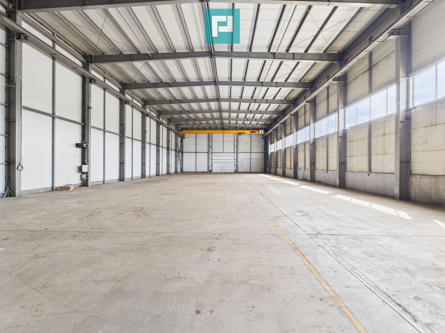 Hală industrială cu pod rulant de 3 tone în Arad - Poză 11