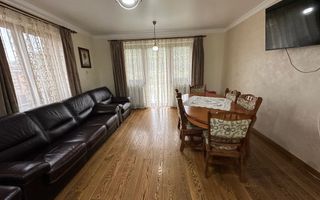 Vila cu 8 camere de vanzare, teren 1580mp, Zona Praid - Poză 24