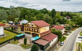 Pensiune 3* functionala | Afacere la cheie | Valea Iasului, Curtea de Arges - Poză 1