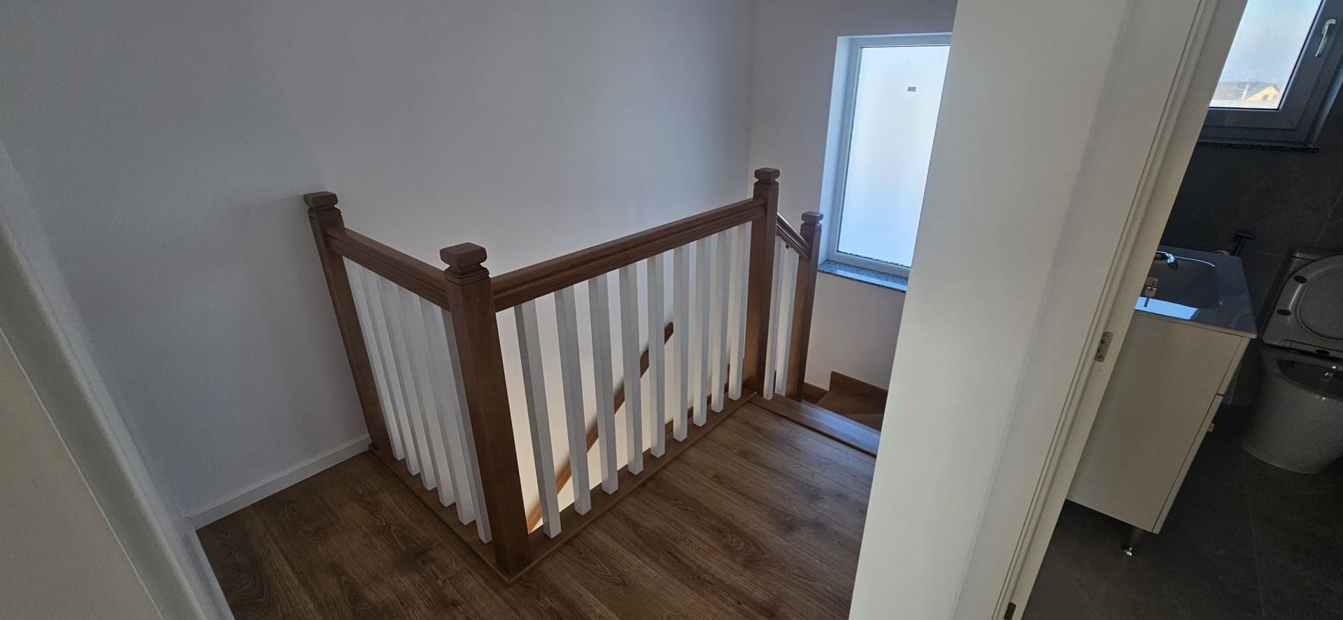 Duplex De Vanzare I Ipotesti, Suceava I Pret: 140.000 € - Poză 13