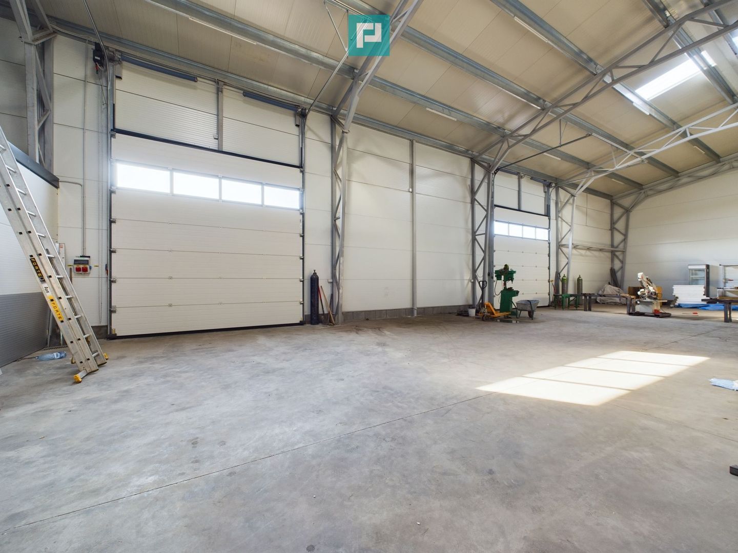 Hală 360mp producție depozitare zona Exterior Nord - Poză 2