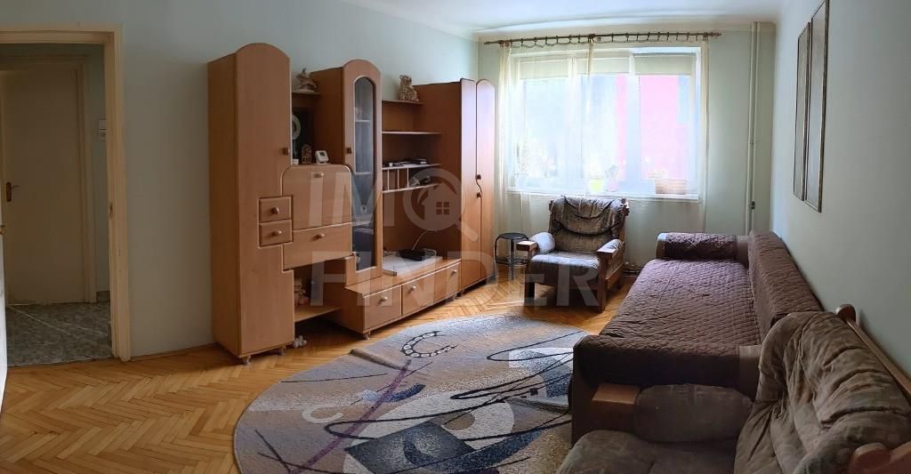 Vanzare 2 camere zona Facultatii de Litere, Semicentral - Poză 1
