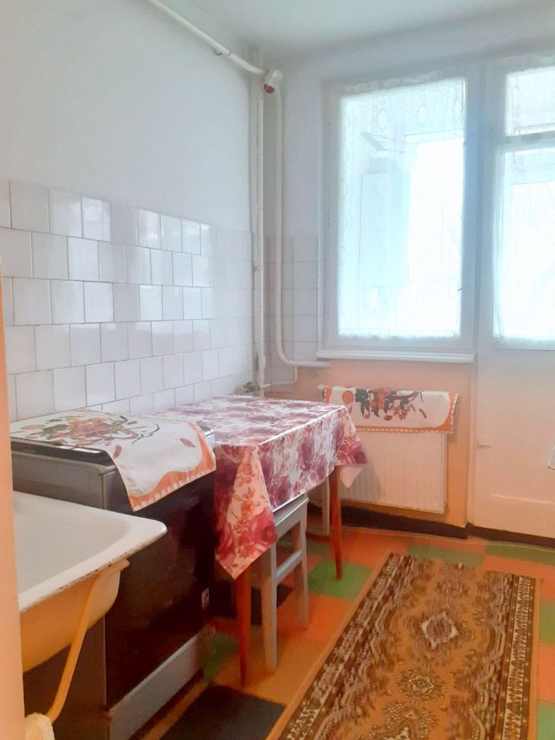 Apartament 2 camere Tiglina 2, etaj 1, 2 balcoane, centrala termica - Poză 12
