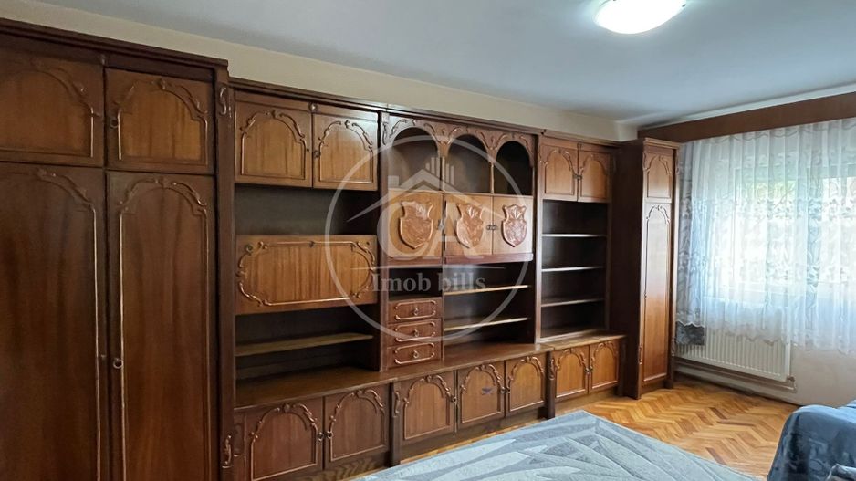 Apartament cu 2 camere de vânzare in zona Decebal, Oradea - Poză 1