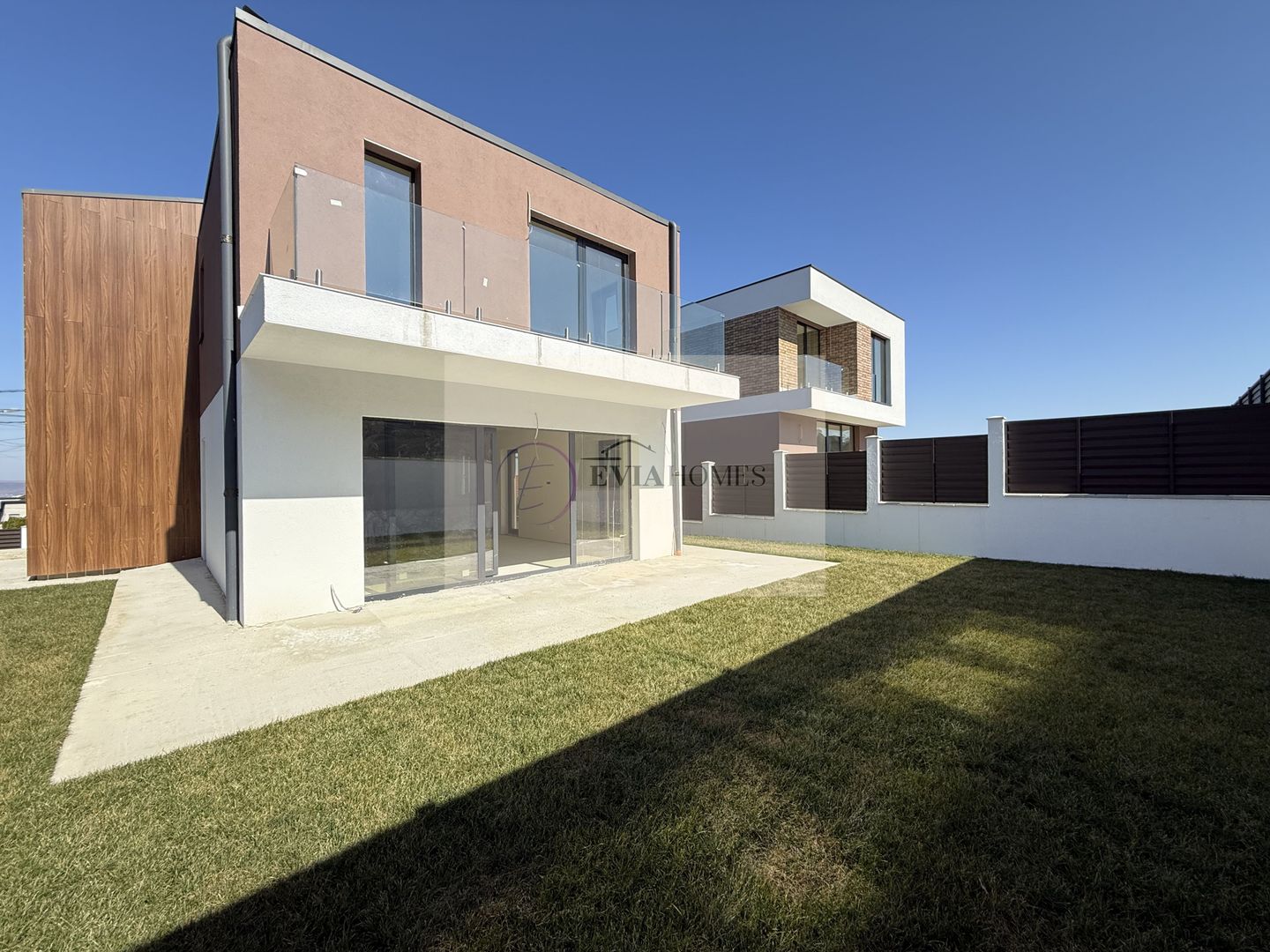 Casa individuala cu 4 dormitoare in cartierul Europa - Poză 2