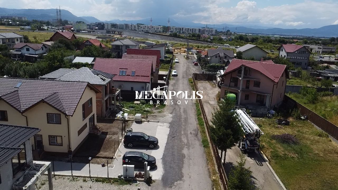 Intrarea in Sanpetru/Predare la Cheie/Credit - Poză 3