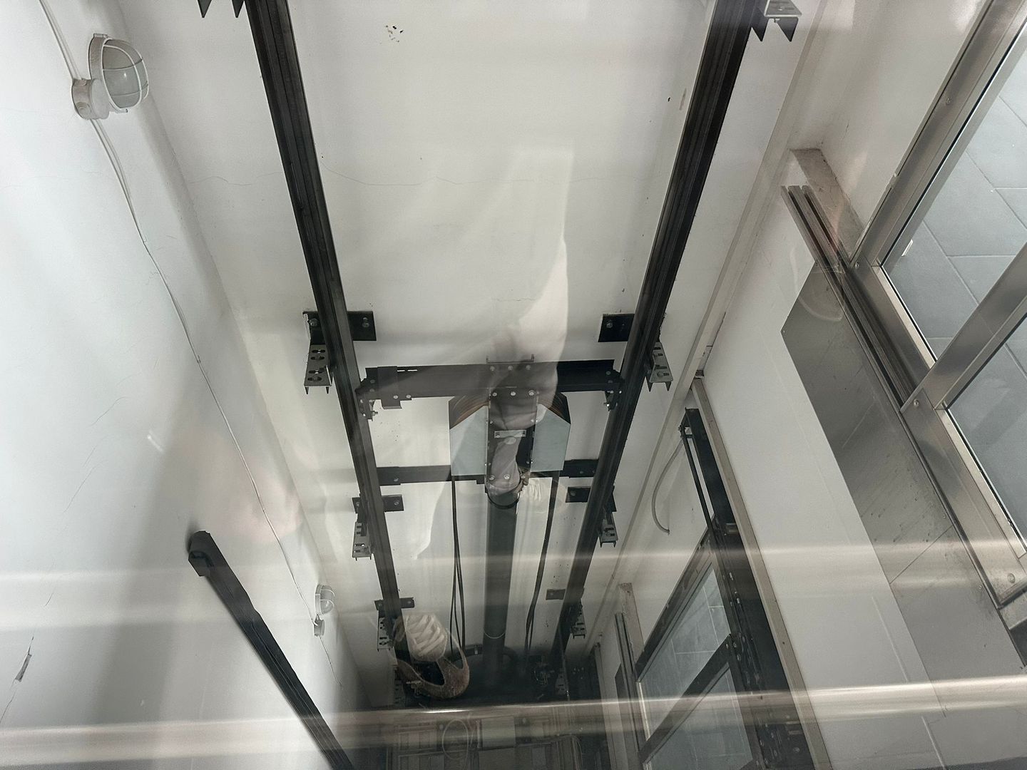 Spatiu depozitare - logistica 2.519 mp si birouri Chiajna A1 - Poză 29