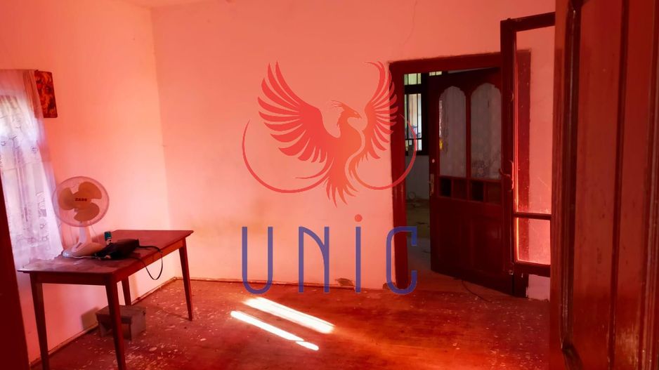 Conac Simnicul de sus Sat Cornet - Poză 12