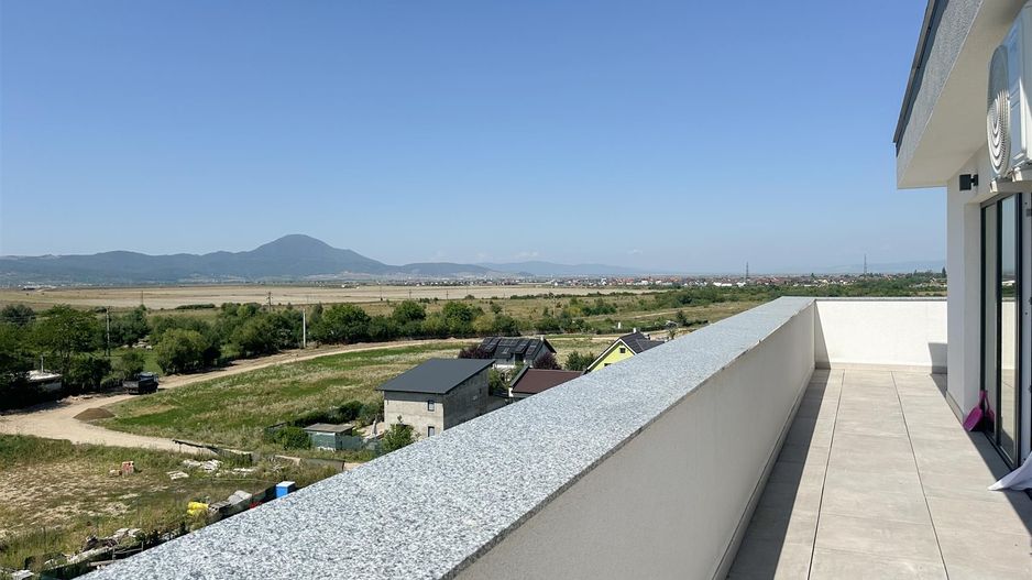 Apartament 3 camere tip Penthouse | Priveliste frumoasa | Parcare | Rasnov - Poză 8