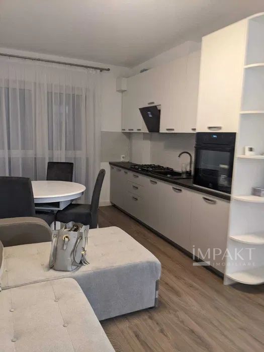 Apartament modern cu 3 camere in Bulgaria - Poză 1