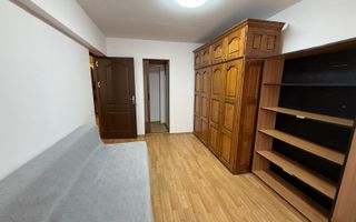 De închiriat apartament 3 camere – Zona Primăverii - Poză 7