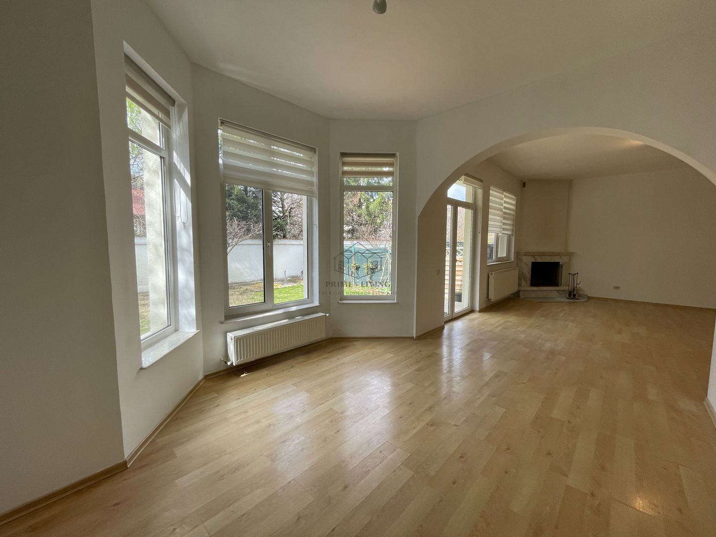 VILA CU 5 CAMERE LA INCHIRIERE LANGA BRITISH SCHOOL - Poză 1