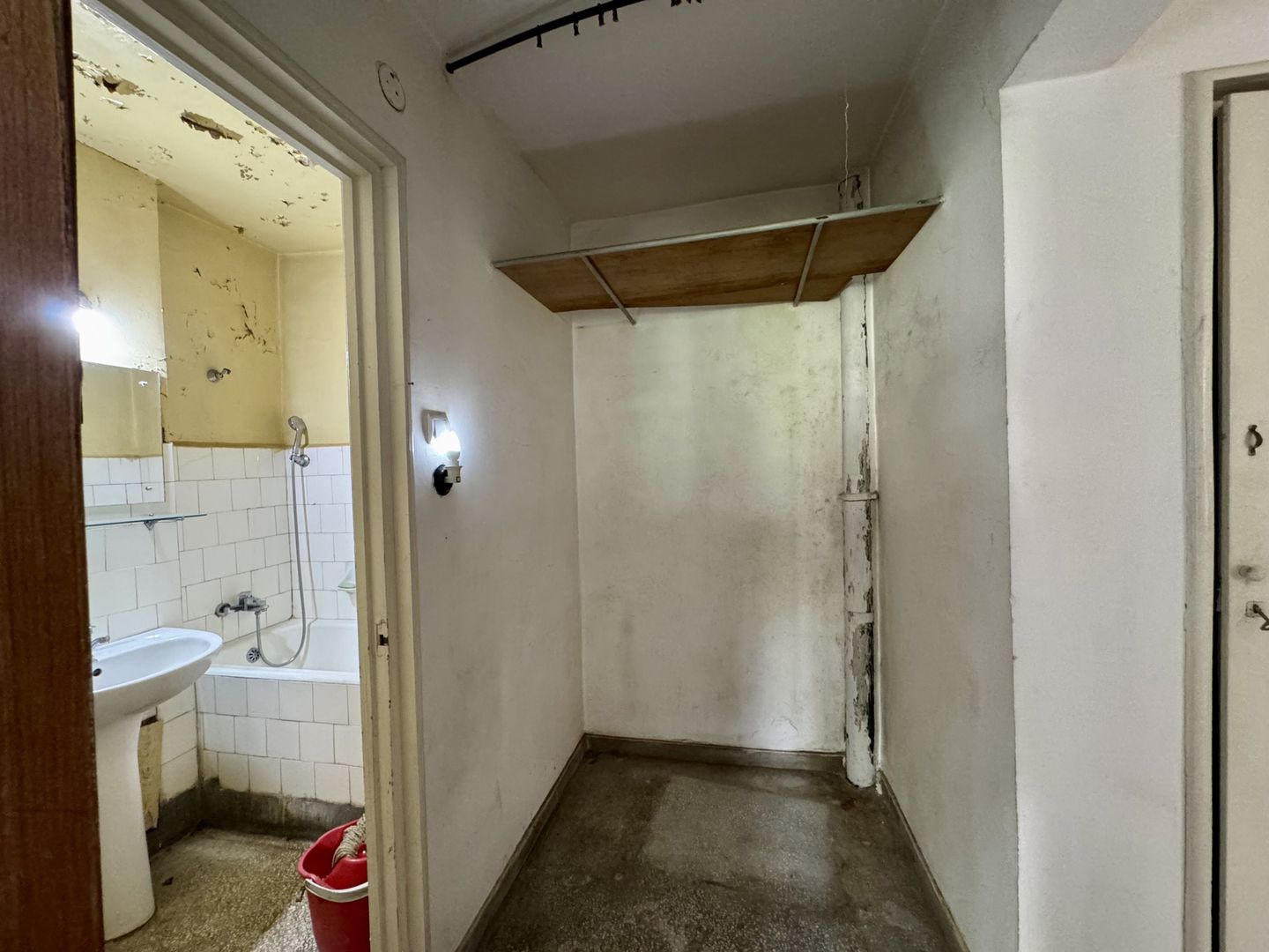 OPORTUNITATE - 3 camere decomandate, 70 mp utili, et 3 - Bucur Obor - Poză 11