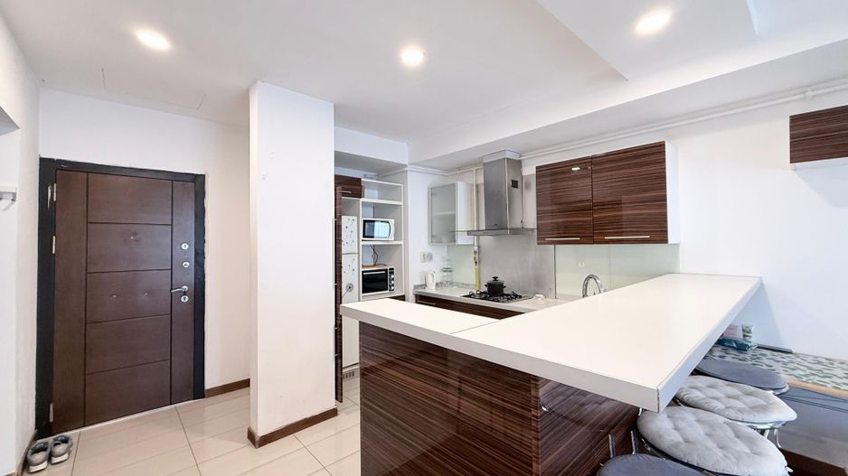 COSMOPOLIS - Apartament cu 2 camere, mobilat si utilat. - Poză 1