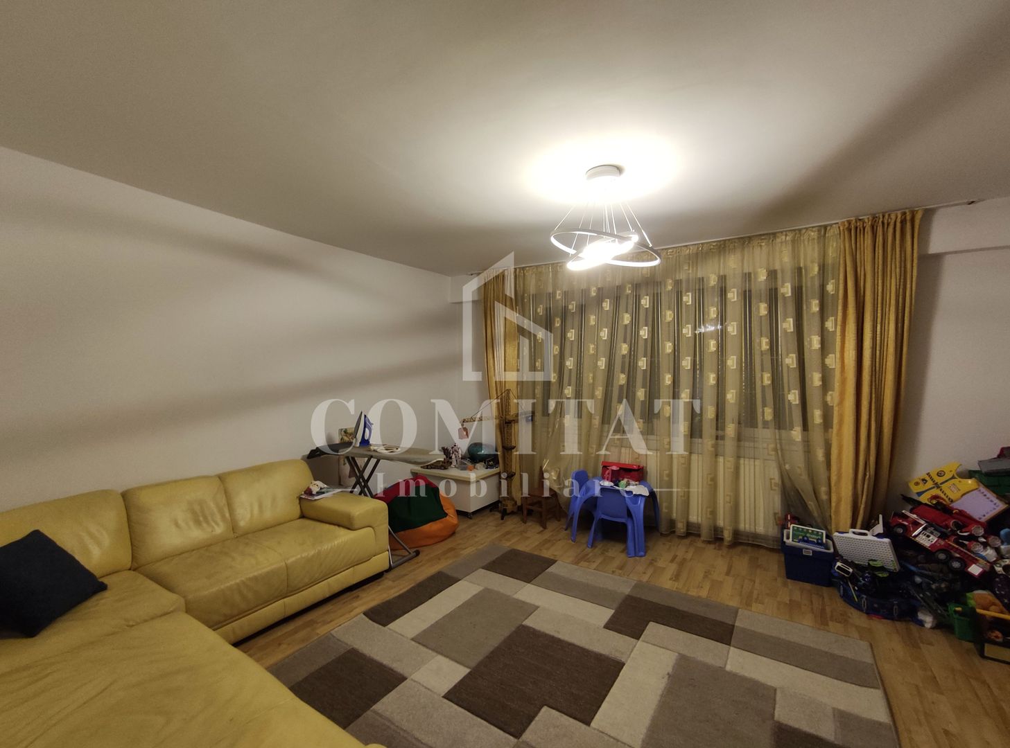 Apartament 3 camere | Decomandat | De Vanzare | cartier Grigorescu - Poză 2