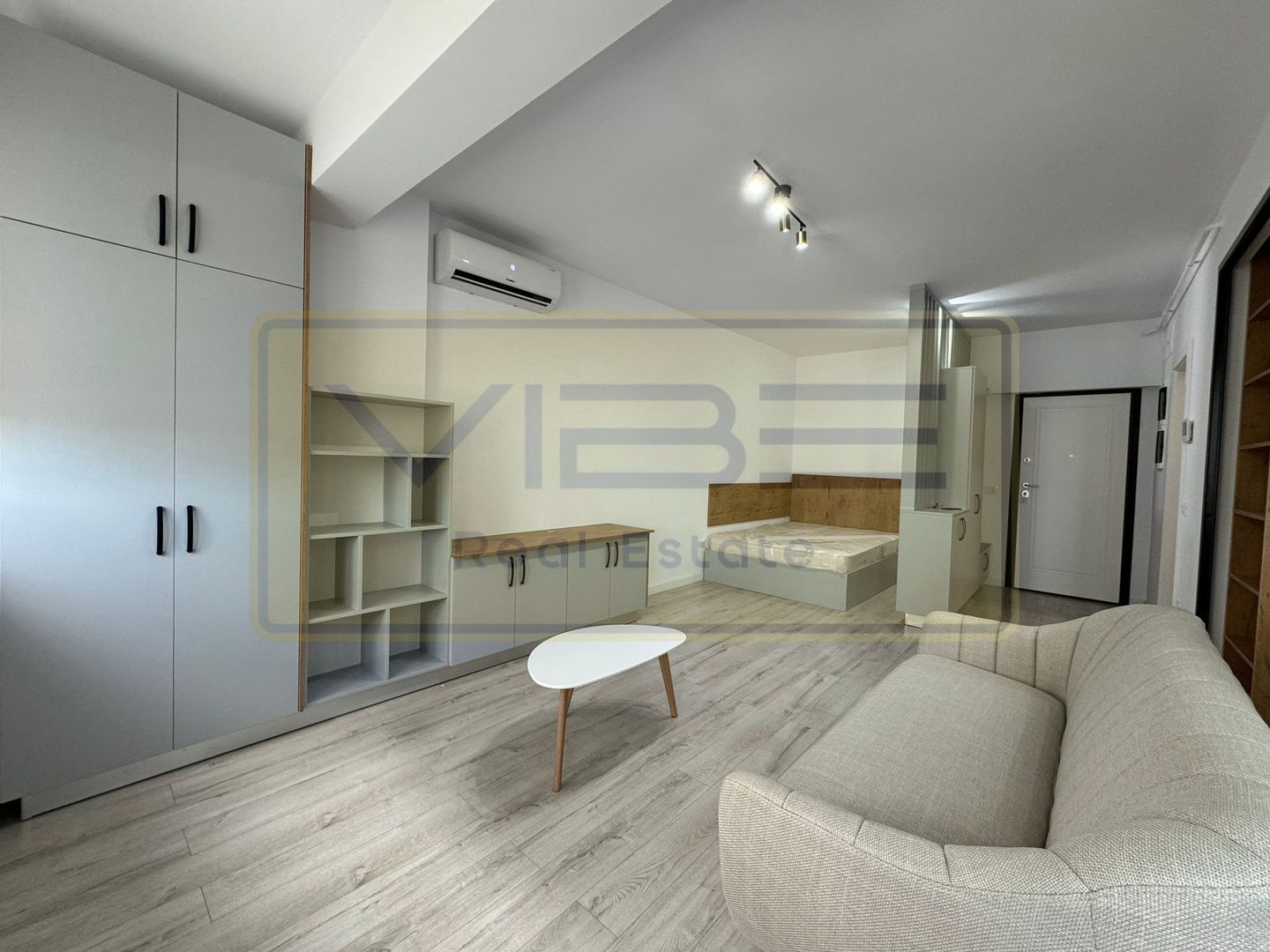 Apartament premium STUDIO Comat Towers - Poză 8