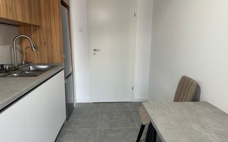 De închiriat 2 camere, Vienna Parkside, Mobilat + Parcare - Poză 4