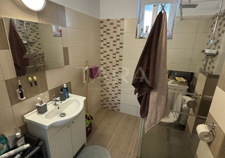 Apartament modern, 2 camere și loc de parcare, Baciu, zona Șoimului. - Poză 4