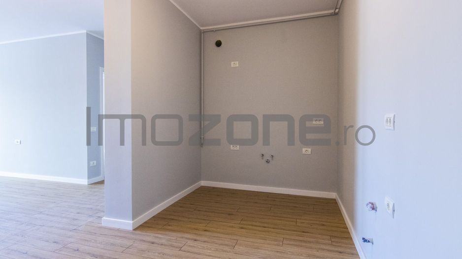 DRUMUL TABEREI-MALL PLAZA- 4 CAMERE- 100MP + 17 TERASA - BOXA INCLUSA DE 9MP - Poză 32