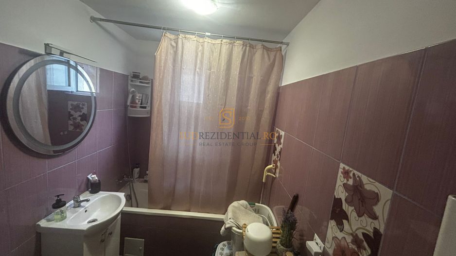 Apartament cu 3 camere, 1/3, decomandat, Brancoveanu, Comision 0% - Poză 9