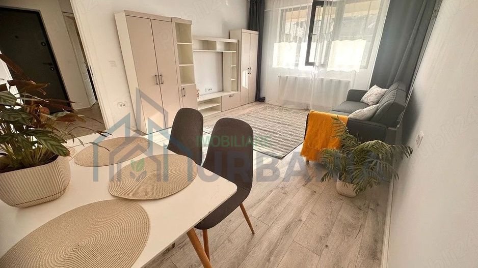 Garsonieră de închiriat, 35 mp, mobilată, loc de parcare inclus, Vișan - Poză 1