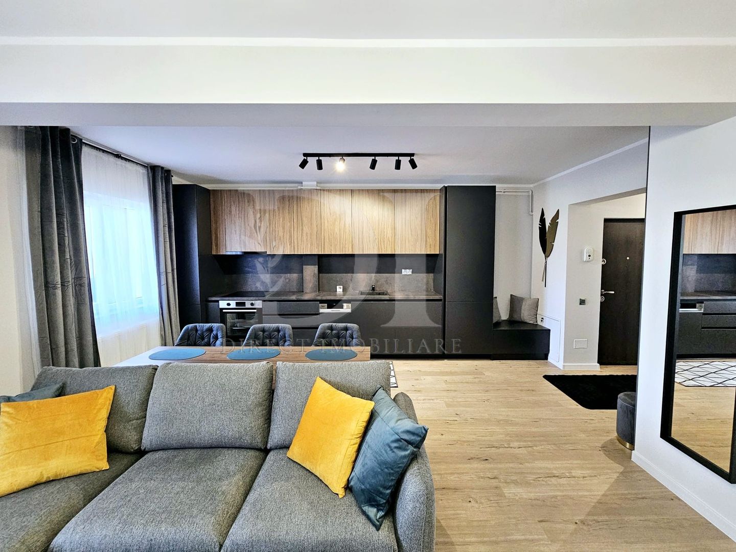 Apartament la cheie | doua dormitoare | Zona Terra - Poză 6