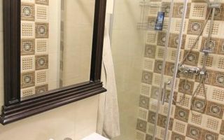 P-ta Sfatului, Republicii, pe strada pietonala - Poză 10