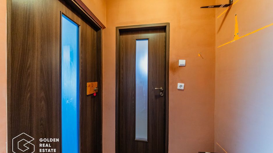 Apartament luminos 2 camere, zona Lebada, cu loc de parcare - Poză 14