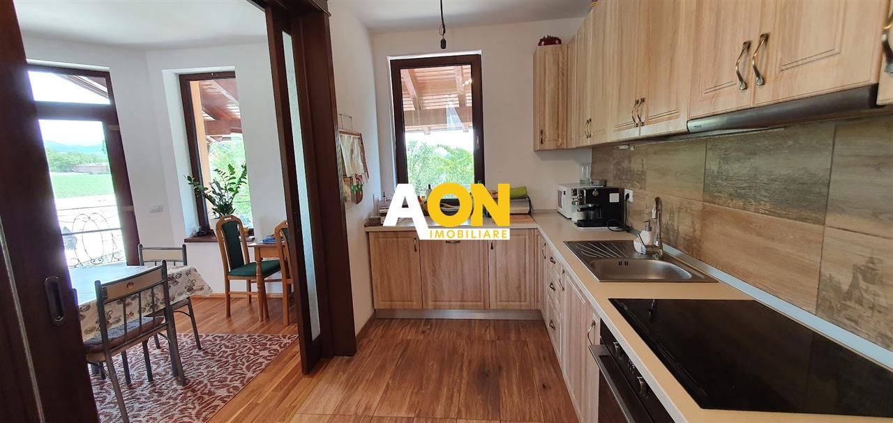 Casa parter+demisol, 1200 mp teren, pretabila pt 2 familii, Sard - Poză 9