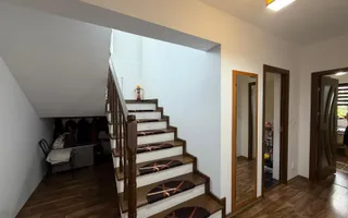 Casa moderna 5 Dormitoare 524mp teren Bariera Valcii -mobilata - Poză 17