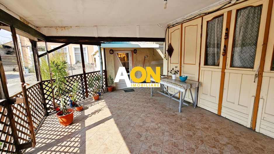 Casa 4 camere, 525 mp teren, zona Centru - Poză 2