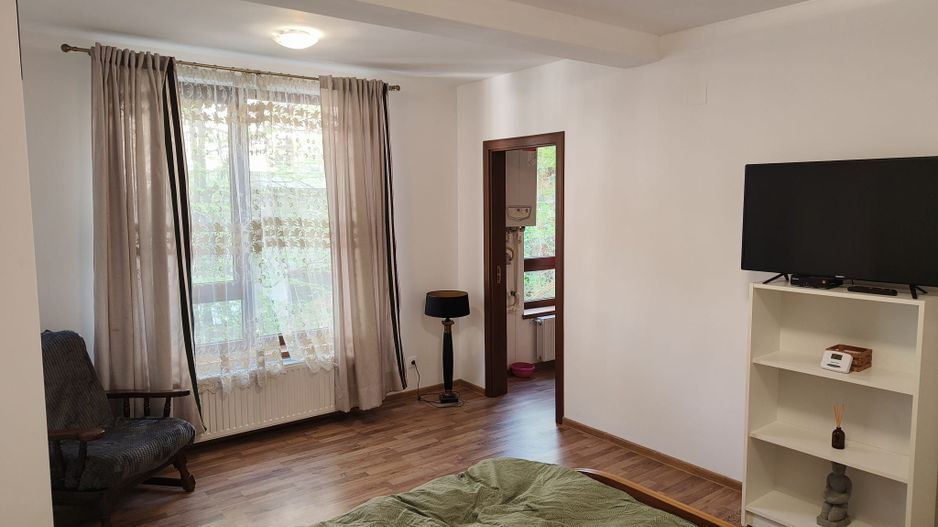 Garsoniera zona Centrul Istoric - Poză 11