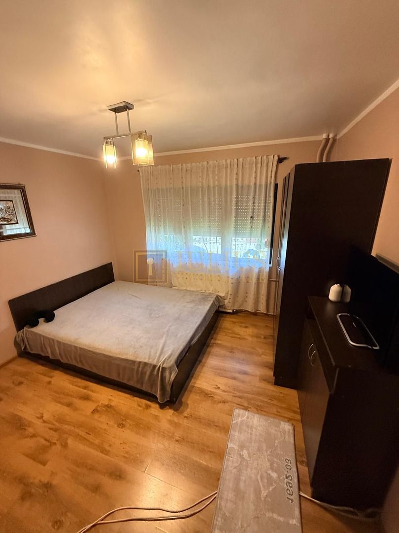 3 camere-2 dormitoare| Simion Barnutiu| 2 bai| parter| zona ideal - Poză 11