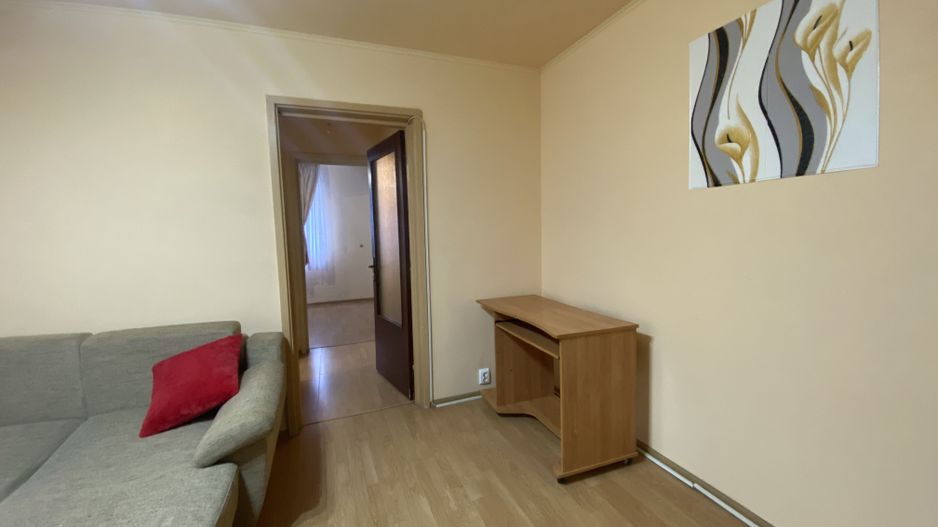 Apartament cu doua camere, Aparatorii Patriei, 79.000€ negociabil - Poză 4
