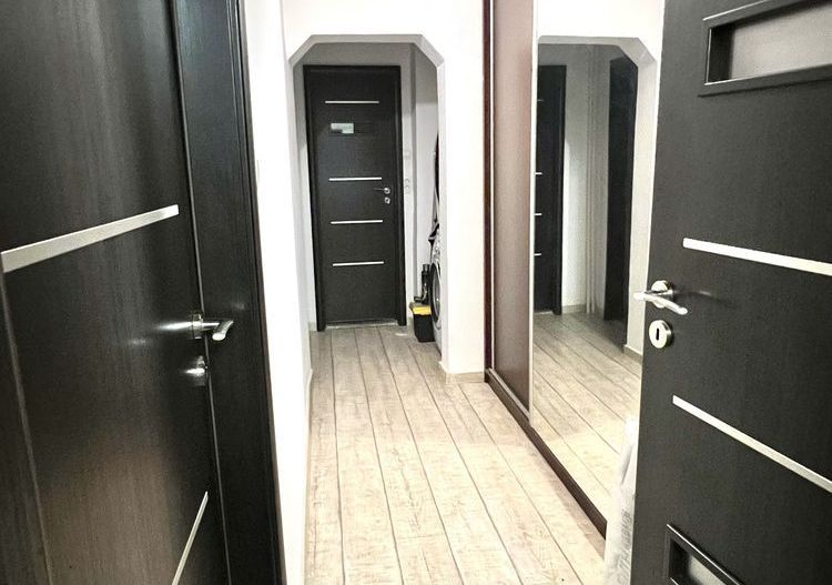 De vanzare apartament 2 camere, Margeanului - Poză 5