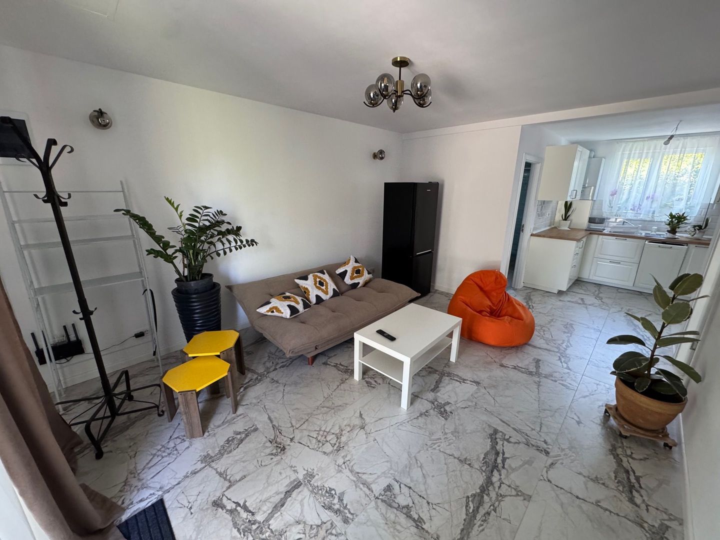 PRIMA CHIRIE, Casa pe parter, 3 camere, 70m2, 23 AUGUST - Poză 10