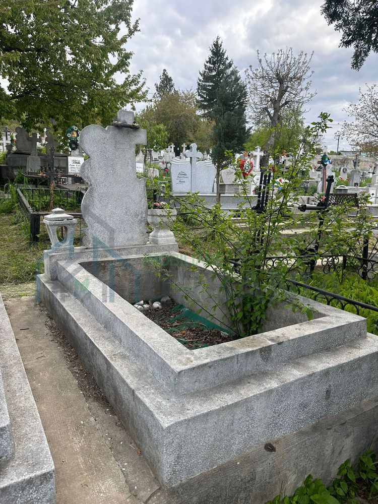 Loc de veci pentru 2 persoane (suprapus) – Cimitirul privat Socola Mică, Iași - Poză 5