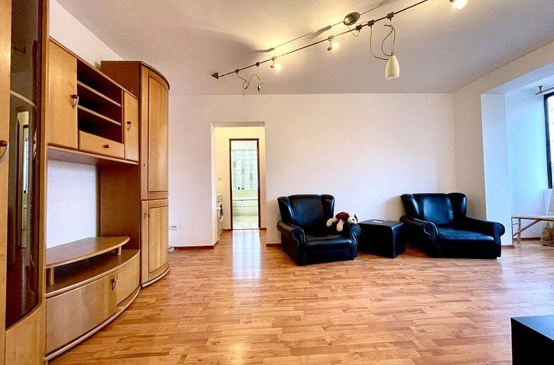 Apartament cu 2 camere, 54 mp util, etaj 3 - Take Ionescu - Poză 3