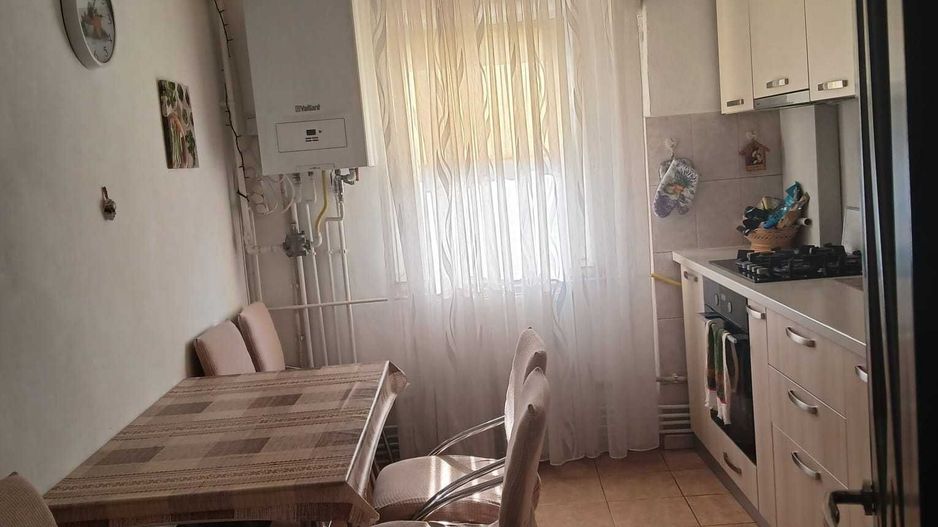 Apartament 2 camere -Rovine - Poză 2
