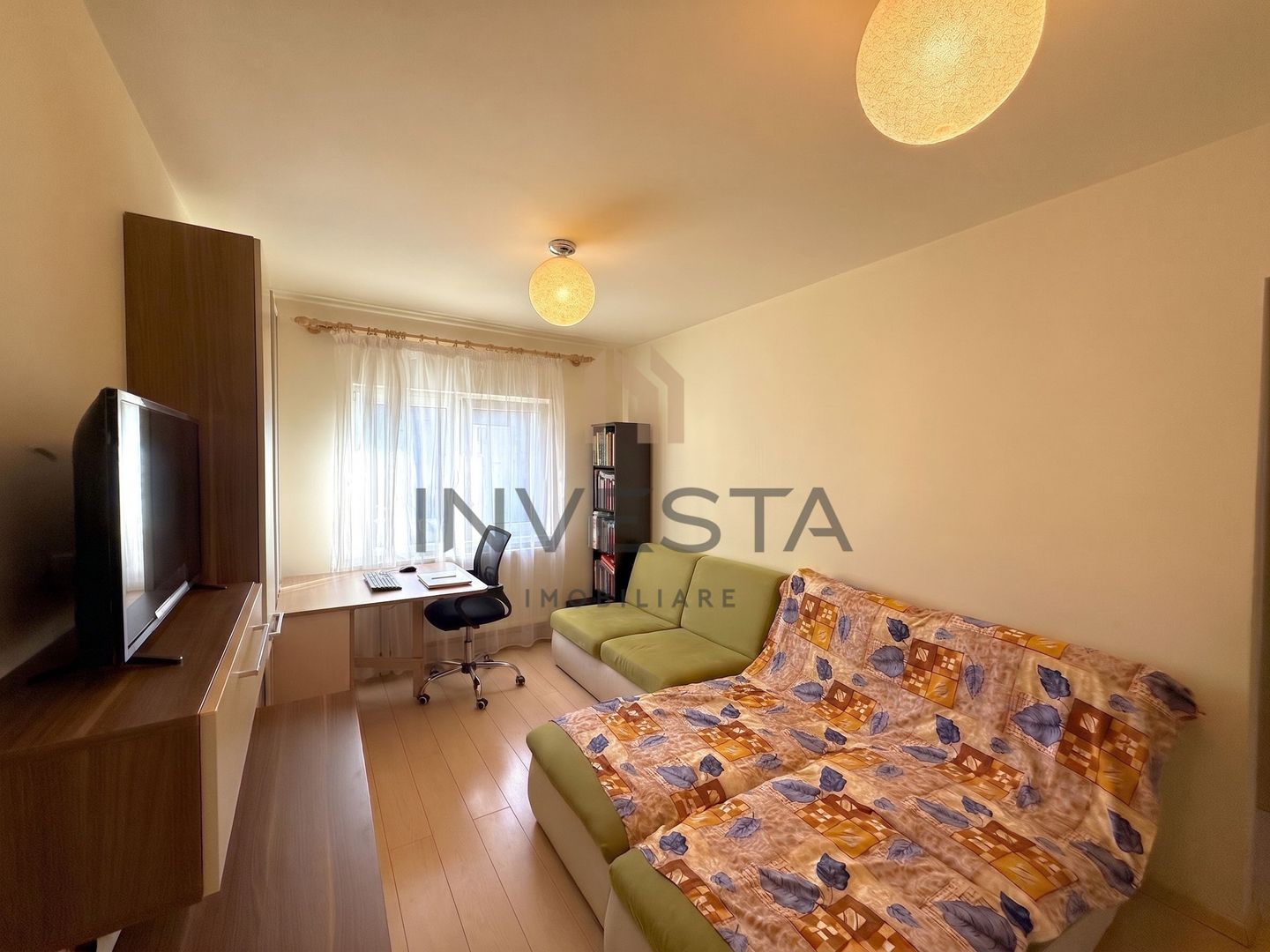 Apartament 4 camere decomandat 78 mp, etaj intermediar, zona Plopilor - Poză 2