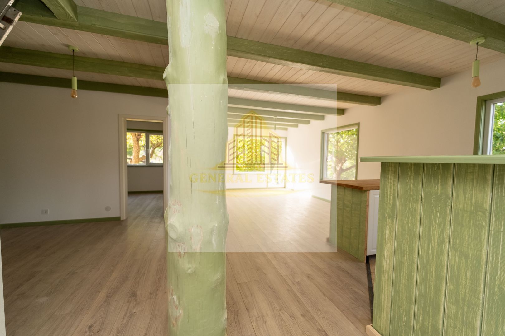 Casa de vacanță din Tohănița – locul unde muntele întâlnește liniștea - Poză 17