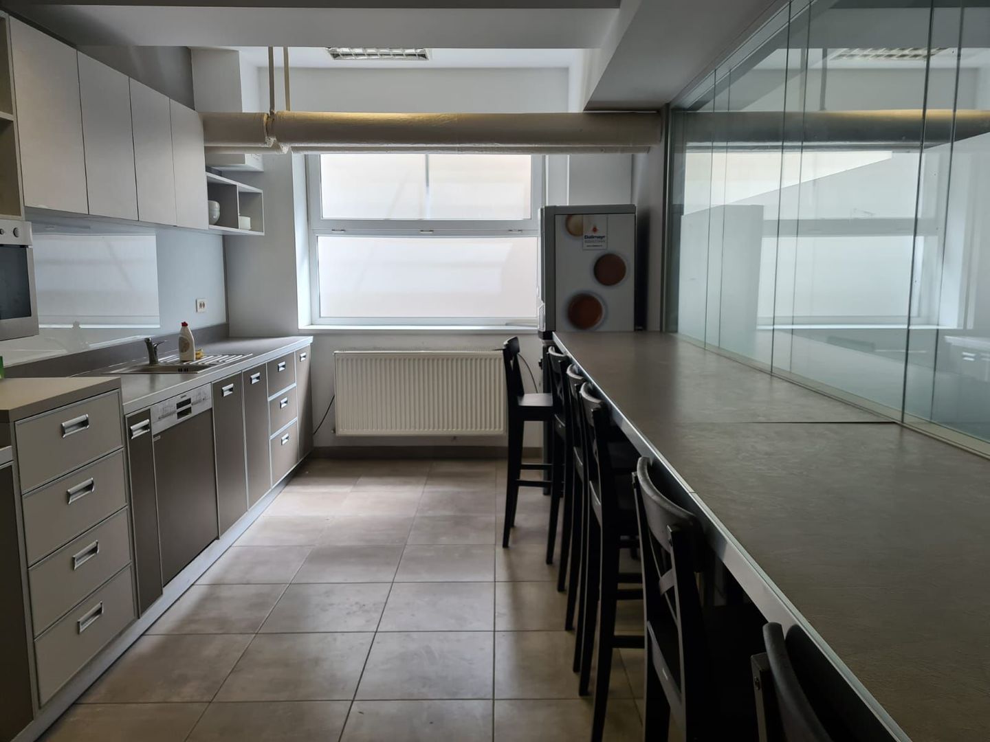 Cladire de birouri 3000 mp - Poză 11