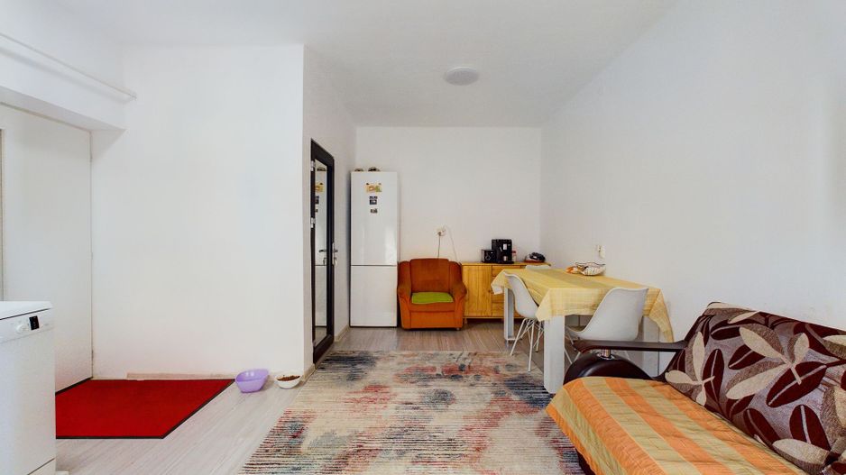 Casă nouă cu teren generos la graniță - Poză 11