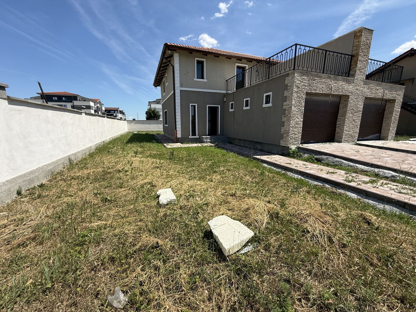Giroc | Duplex 4 camere | Garaj | Teren 326 mp | Finalizat complet - Poză 1