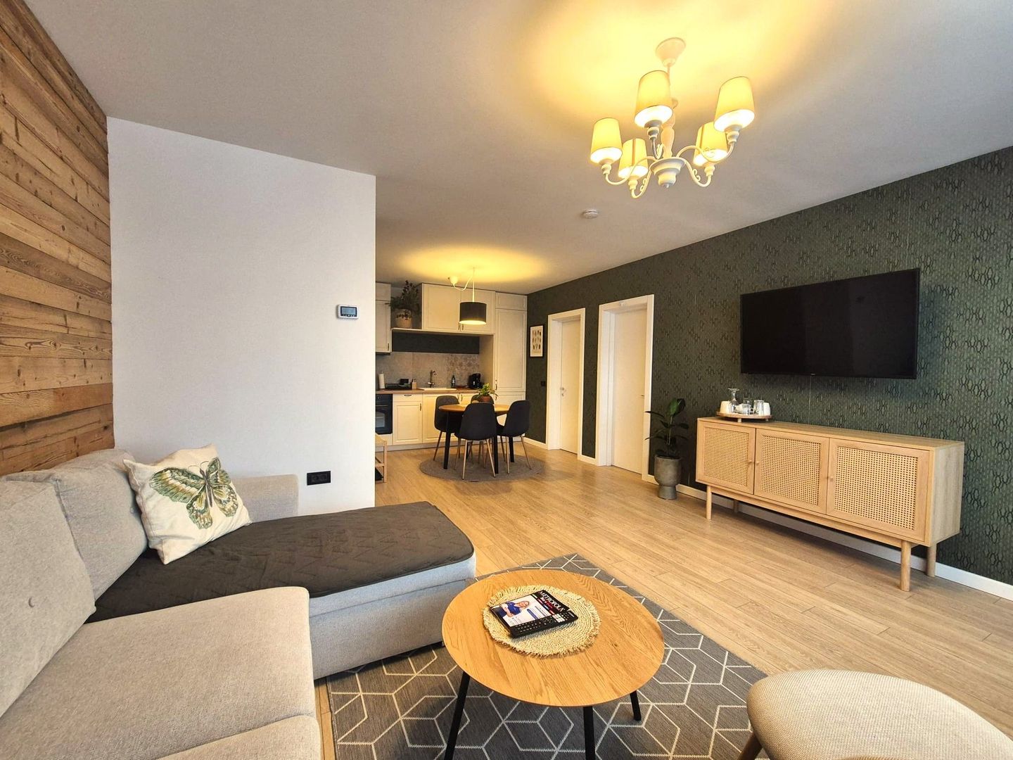 Apartamente în vilă construite în 2024, cu priveliște spre Postăvaru. - Poză 8